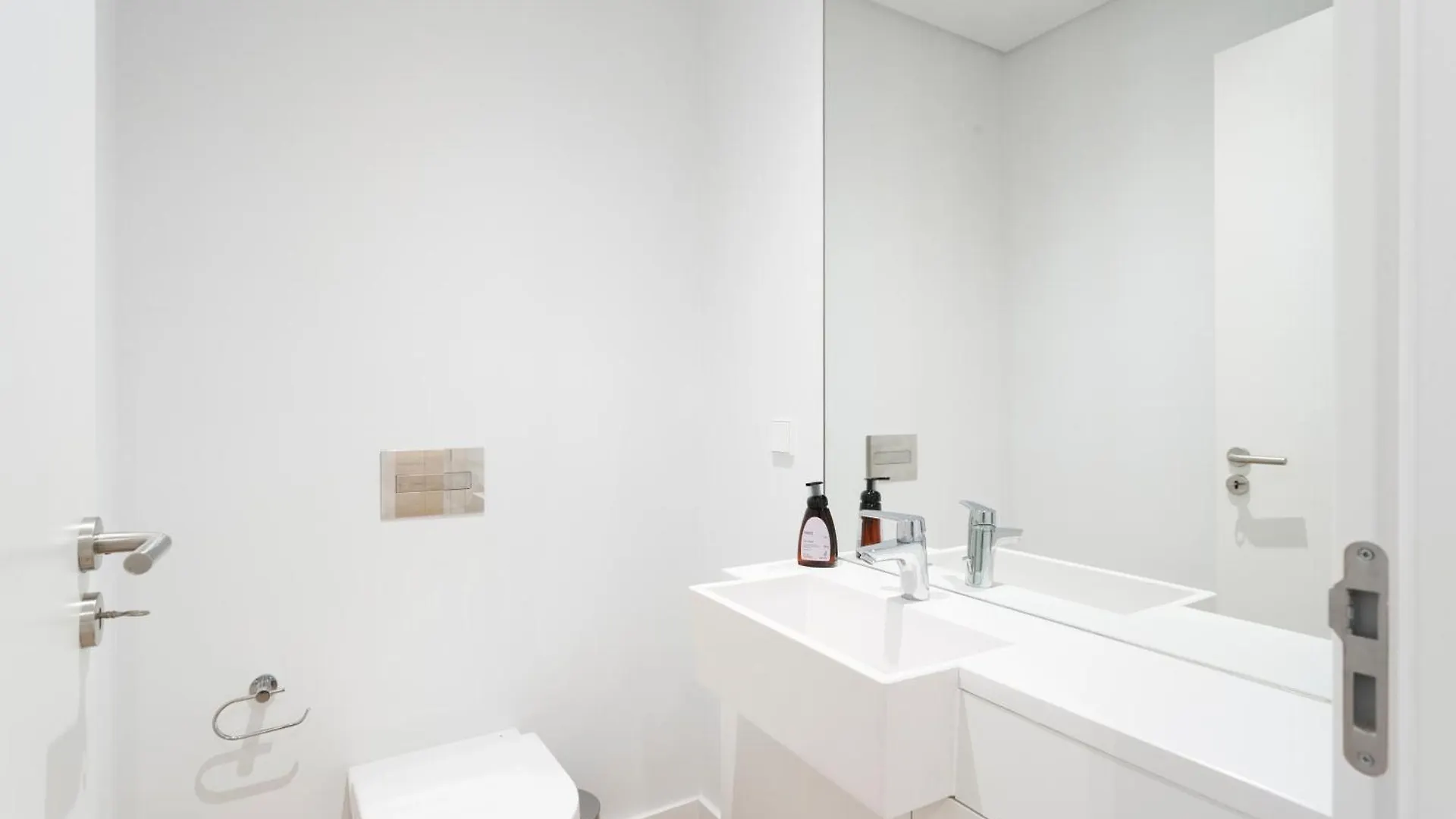 The Boulevard Lisbon Apartment