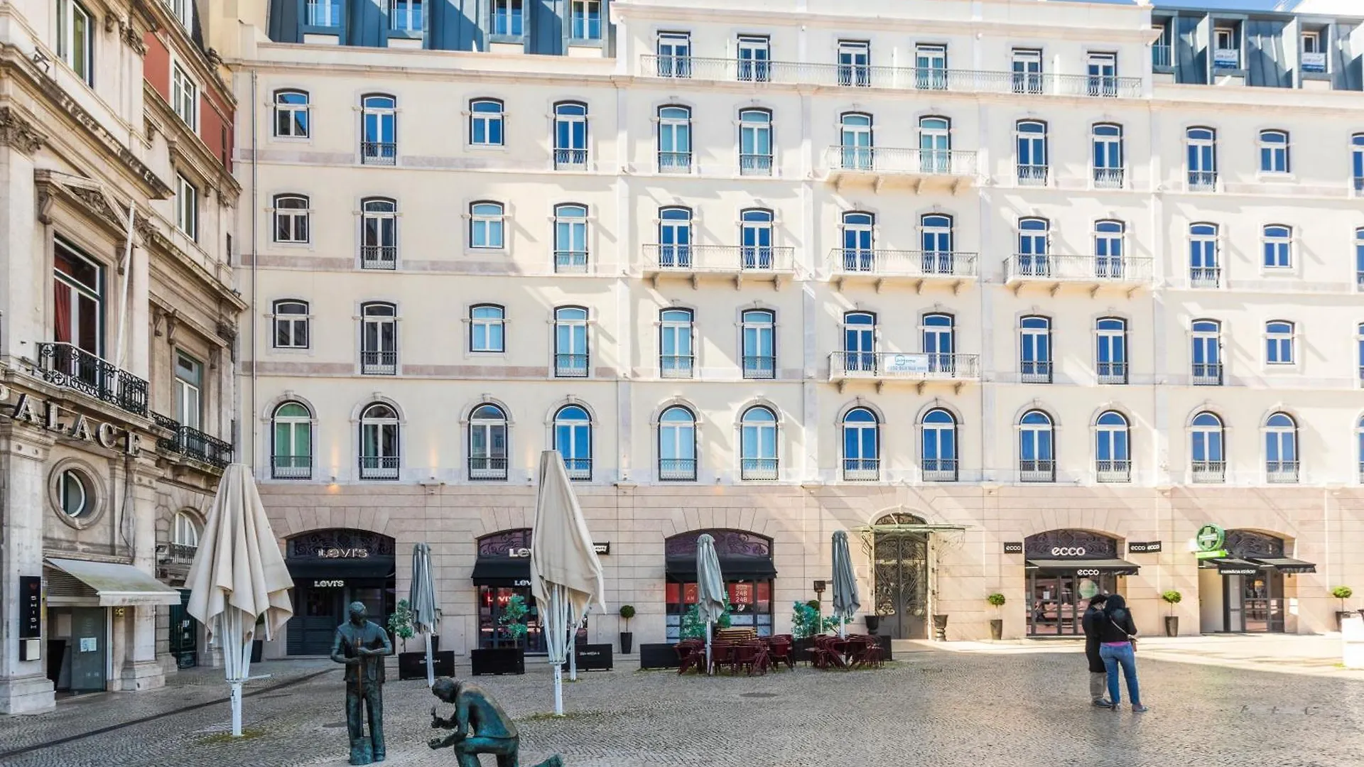 The Boulevard Lisbon Apartment