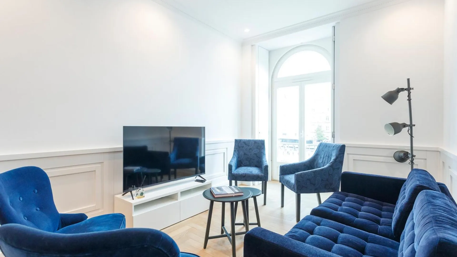The Boulevard Lisbon Apartment